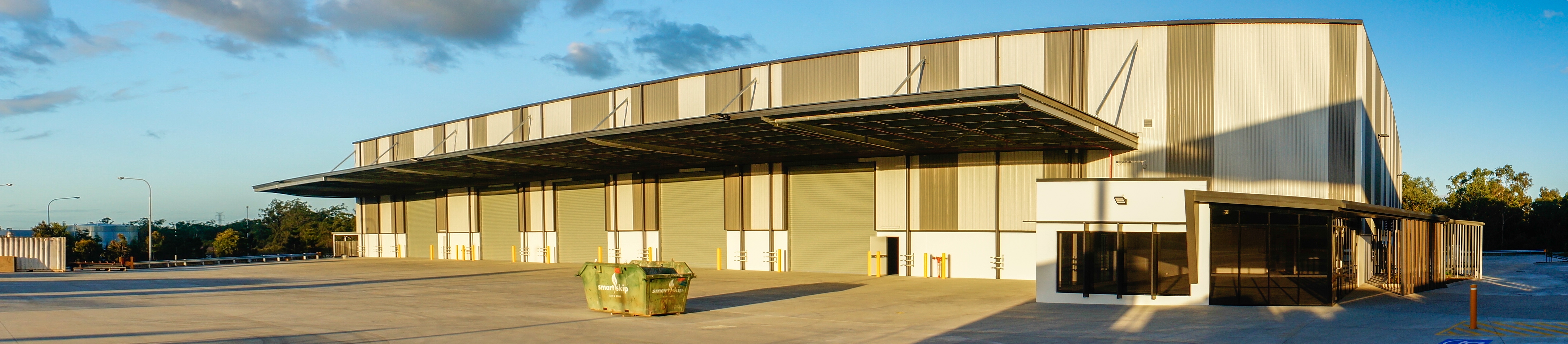Industrial Warehouse External view Heathwood
